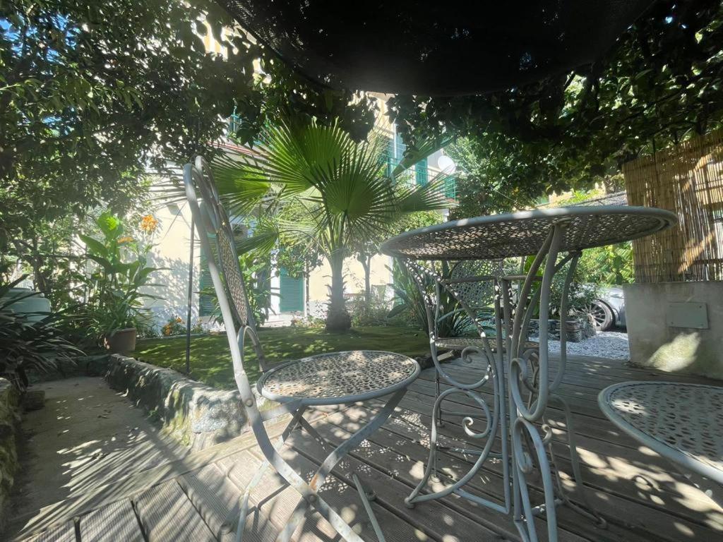 Artemia Appartement Levanto Buitenkant foto