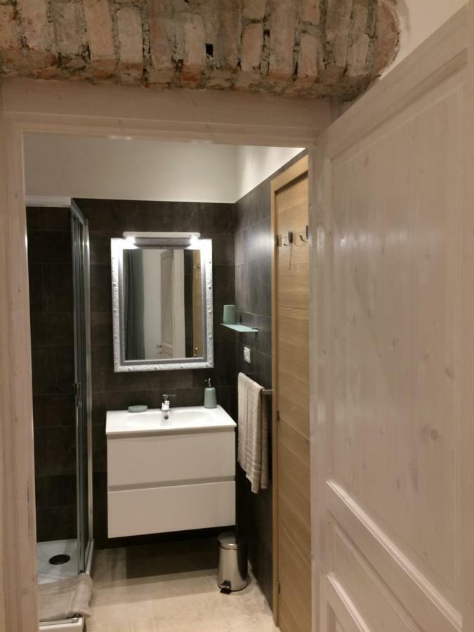 Artemia Appartement Levanto Buitenkant foto
